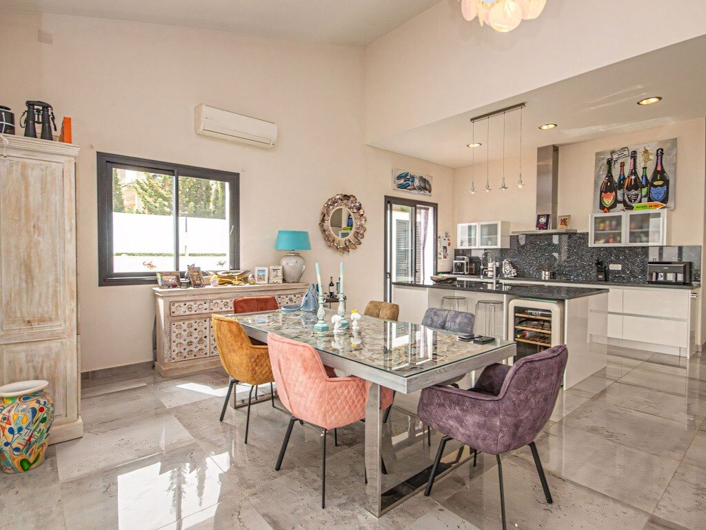 Villa in Elviria-Cabopino, Marbella, Spain 5 - 16172217