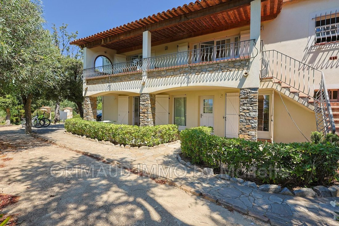Villa in Grimaud, Provence-Alpes-Côte d'Azur, France 4 - 16176149
