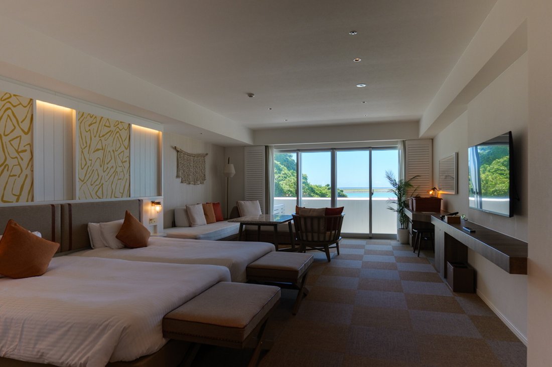 Condo in Tomigusuku, Okinawa, Japan 2 - 16177270