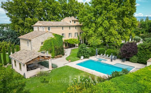 Casa de Campo en La Ville, L'Isle-sur-la-Sorgue, Francia 1