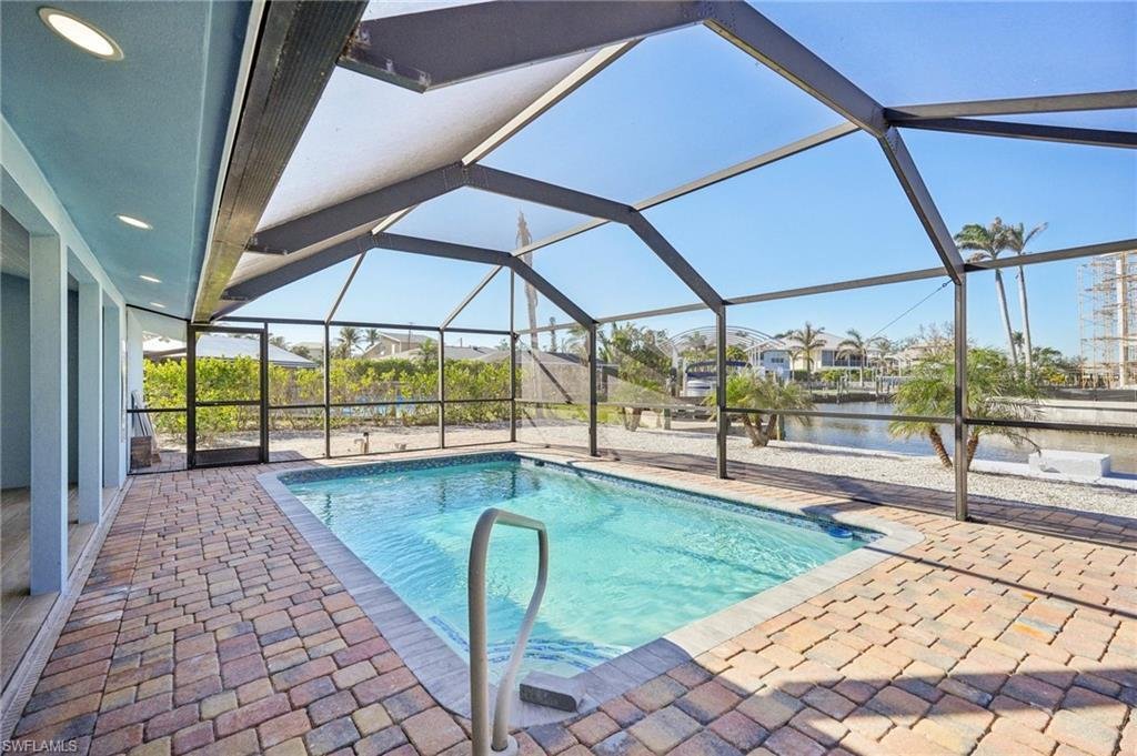 House in Fort Myers Beach, Florida, United States 4 - 16177737