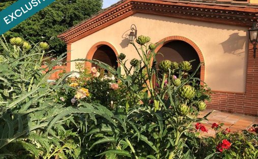 House in Marnac, Ramonville-Saint-Agne, France 1