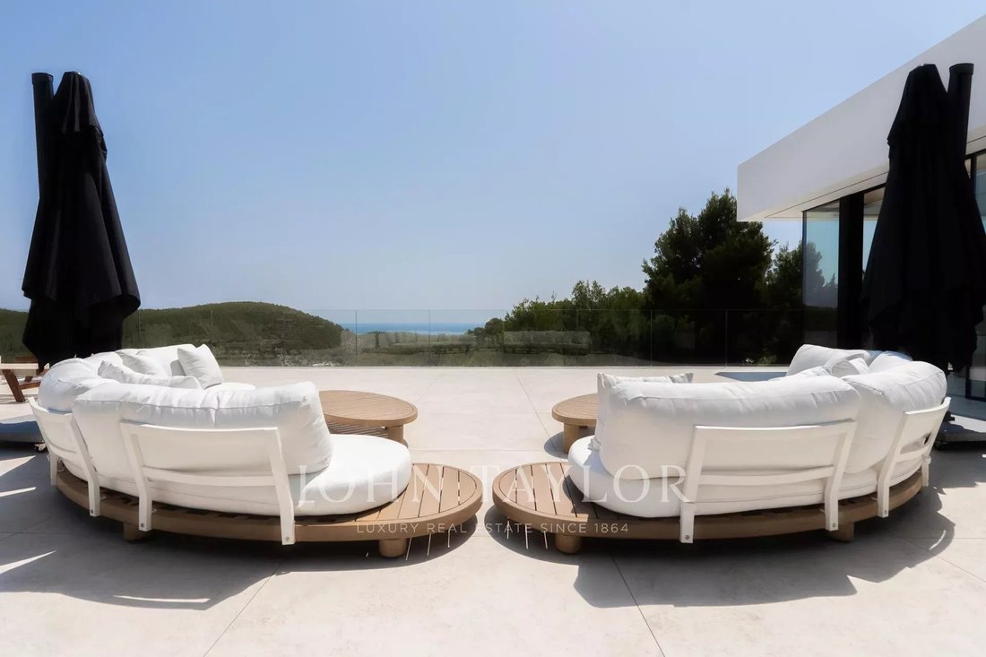 Villa in Roca Llisa, Santa Eularia des Riu, Balearic Islands 4 - 13729918