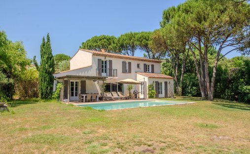 Villa in Grimaud, Provence-Alpes-Côte d'Azur, Frankreich 1