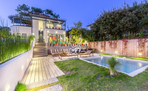 Villa in Le Moulleau-Les Abatilles, Arcachon, France 1