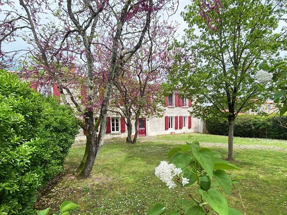 Country House in Saint-Nazaire-sur-Charente, Nouvelle-Aquitaine, France 2 - 16179704