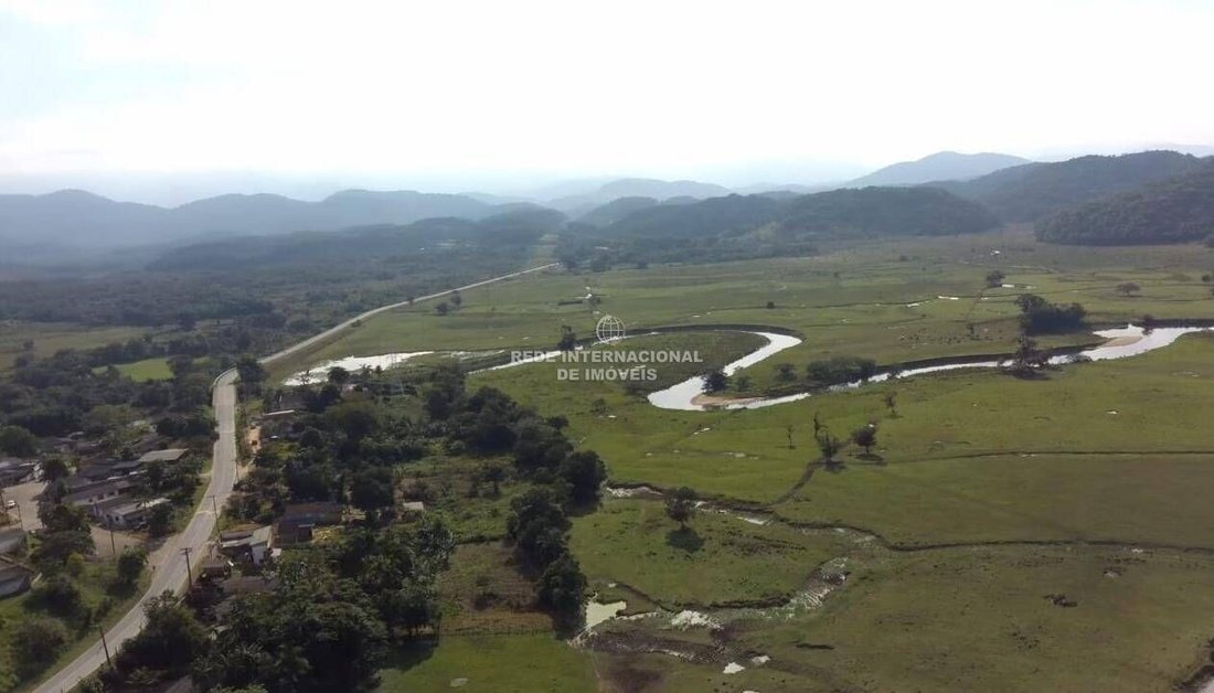 Farm Ranch in Sete Barras, State of São Paulo, Brazil 1 - 16174816