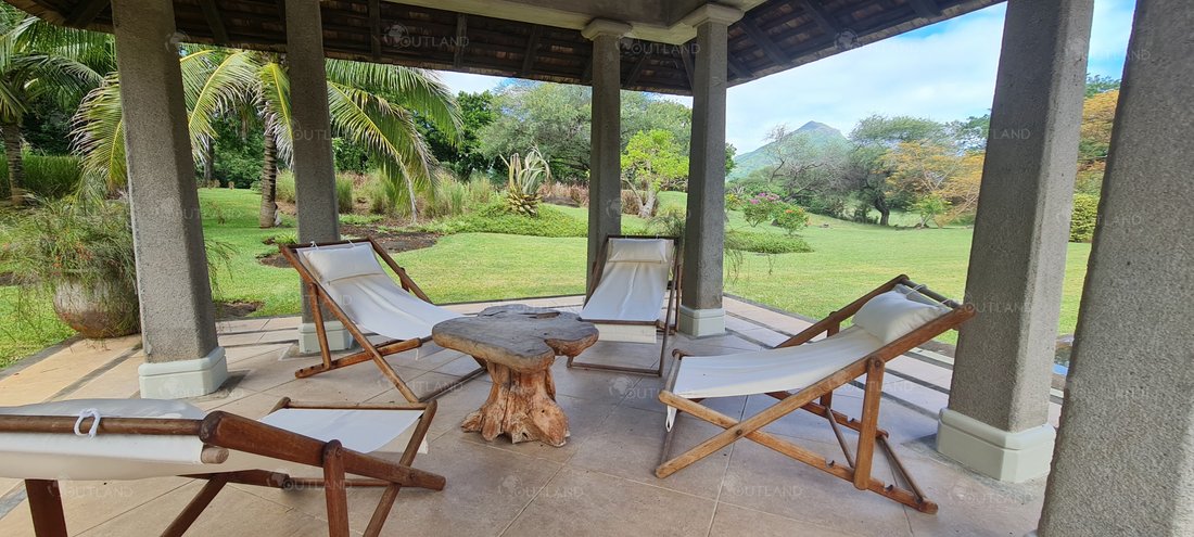 Villa in Tamarin, Rivière Noire District, Mauritius 4 - 16168940