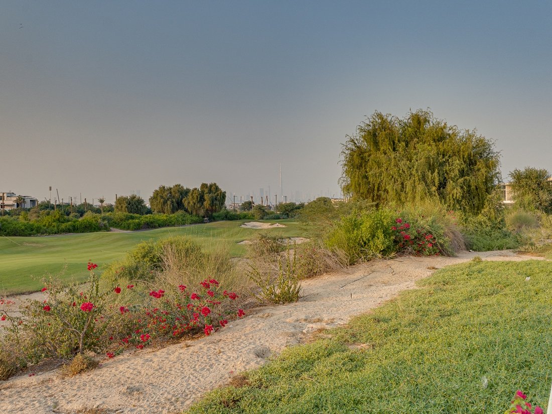 Villa in Hadaeq Sheikh Mohammed Bin Rashid, Dubai, United Arab Emirates 5 - 16173967
