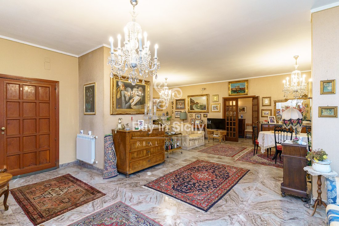 Villa in San Giovanni La Punta, Sicily, Italy 4 - 16171278