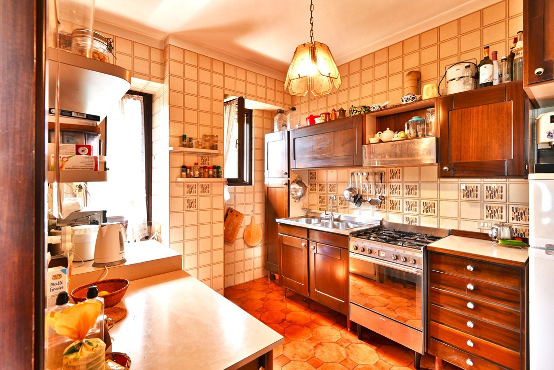 Villa in Gargnano, Lombardy, Italy 5 - 16182473