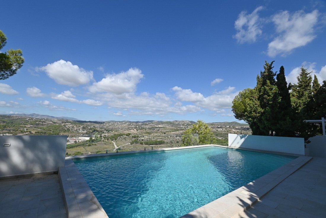Villa in Moraira, Teulada, Valencian Community 1 - 15673742