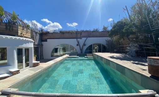 Villa in Sant Antoni de Portmany, Balearic Islands, Spain 1