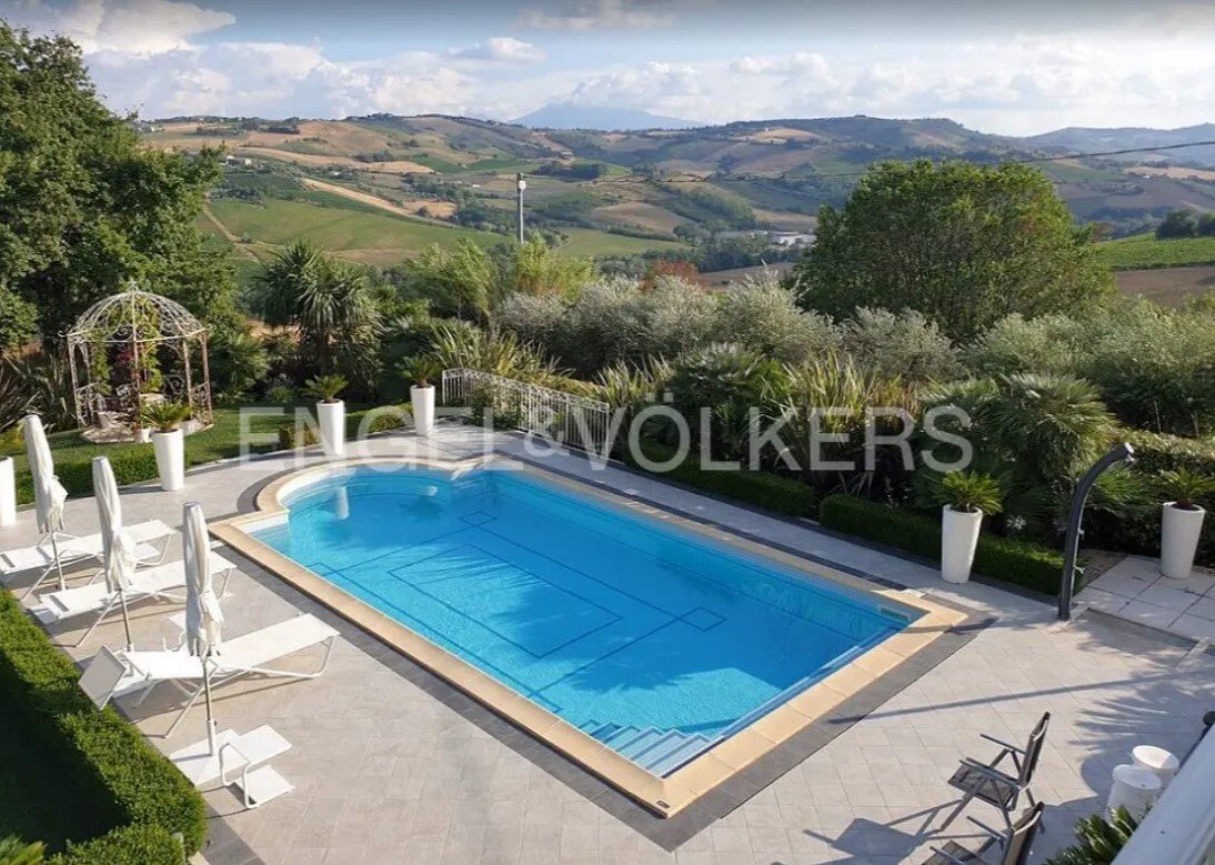 Villa in Cossignano, Marche, Italy 5 - 14502096
