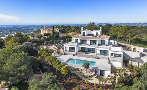 Villa in Loule (Sao Clemente), Algarve, Portugal 1
