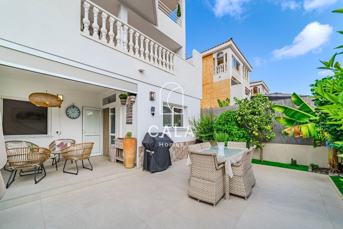 Apartment in Los Cristianos, Canary Islands, Spain 4 - 16182962