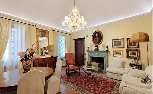 Villa in Italien 1