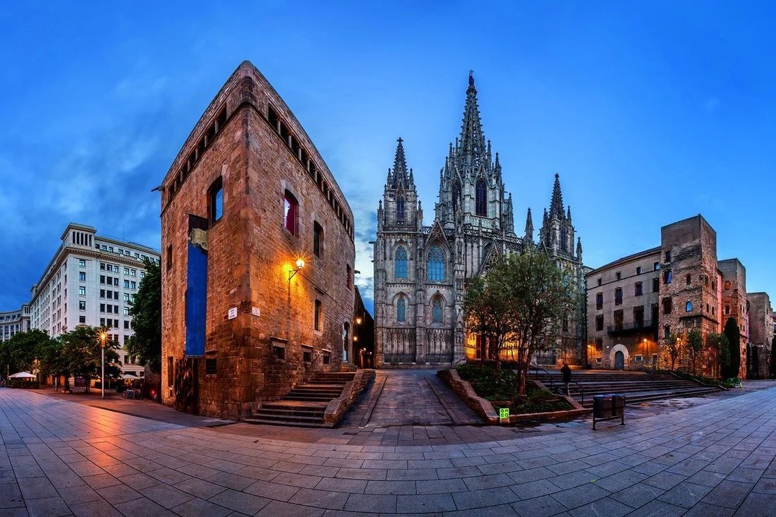 Apartment in Ciutat Vella, Barcelona, Spain 4 - 16183455