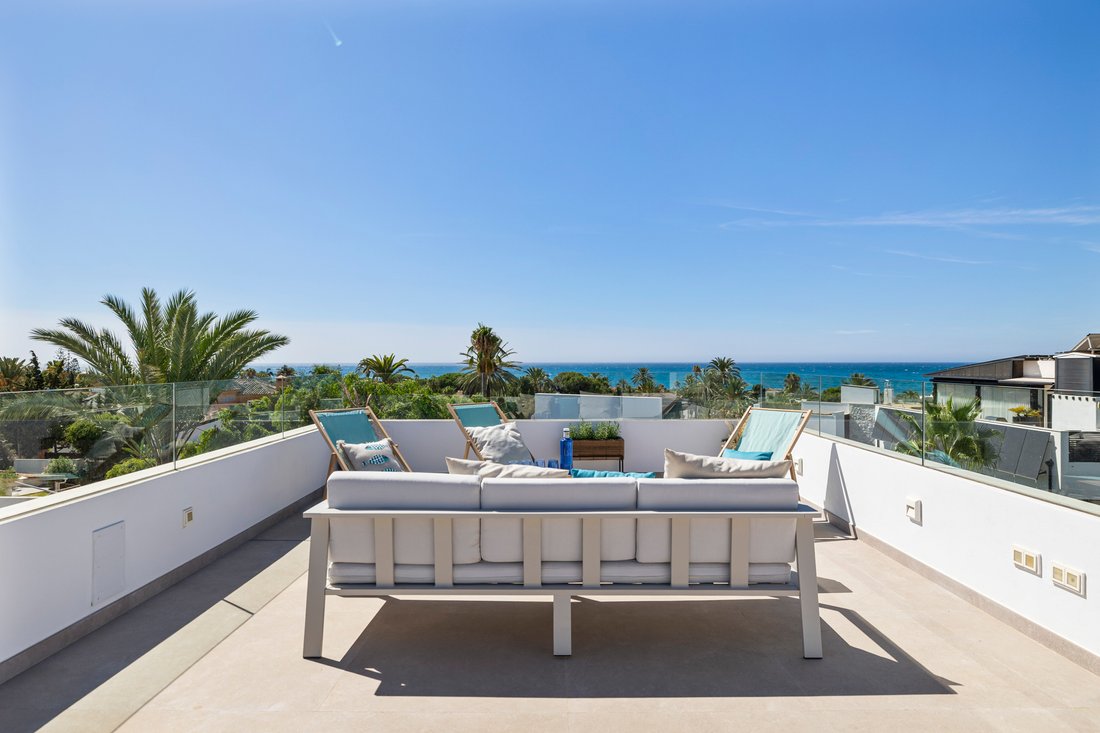 Villa in Marbella, Andalusia, Spain 5 - 16182730