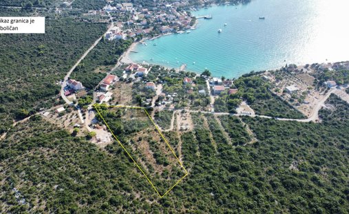 Land in Loviste, Dubrovnik-Neretva County, Croatia 1