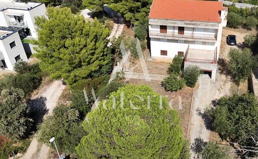 Haus in Gradska cetvrt Varos, Šibenik, Gespanschaft Šibenik-Knin 1