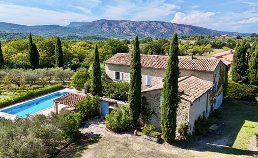 Casa a Malaucène, Provenza-Alpi-Costa Azzurra, Francia 1