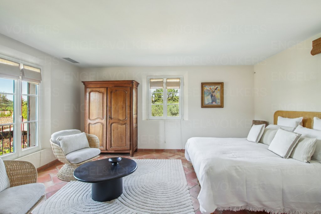House in Zone Ouest Urbaine, Saint-Tropez, France 5 - 16184601