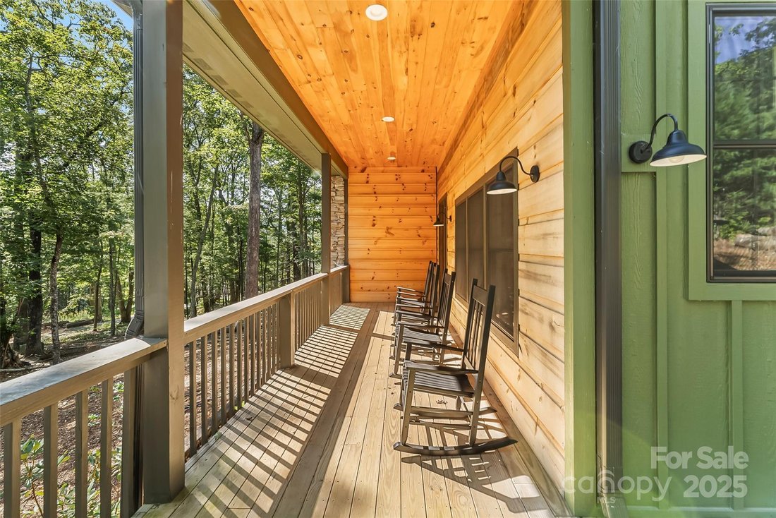 House in Marion, North Carolina, United States 3 - 16184047