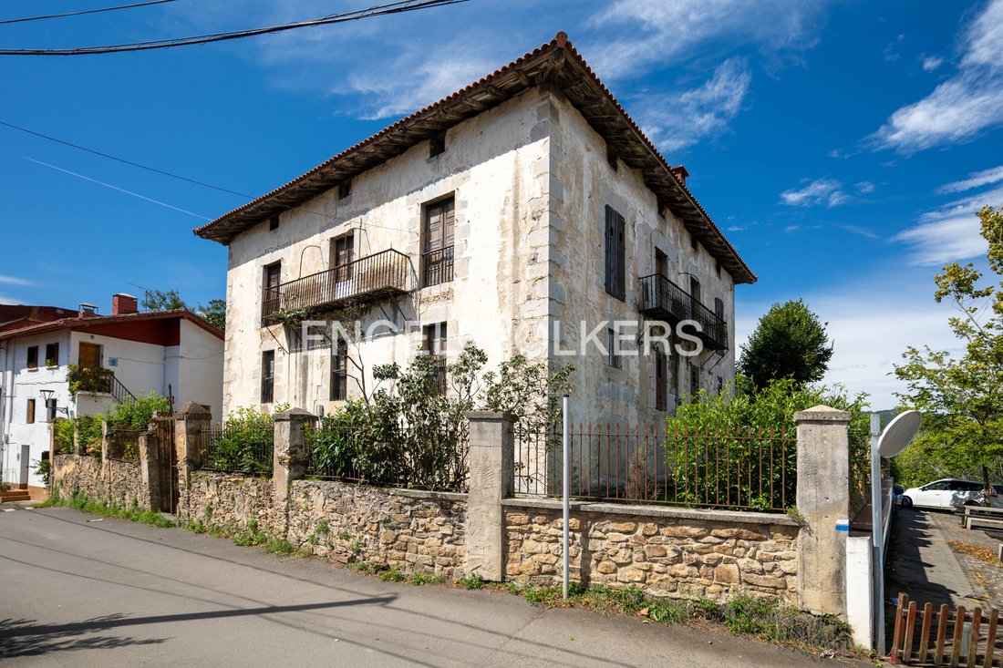 House in Zestoa, Basque Country, Spain 1 - 16185531