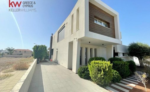 Villa in Pyla, Larnaca, Cyprus 1