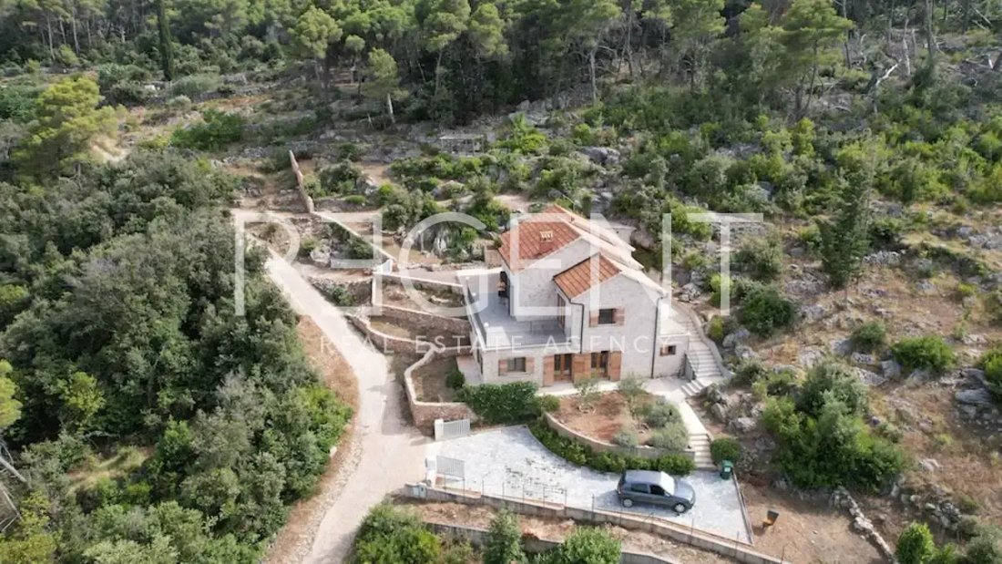 House in Vrbanj, Split-Dalmatia County, Croatia 2 - 16184446