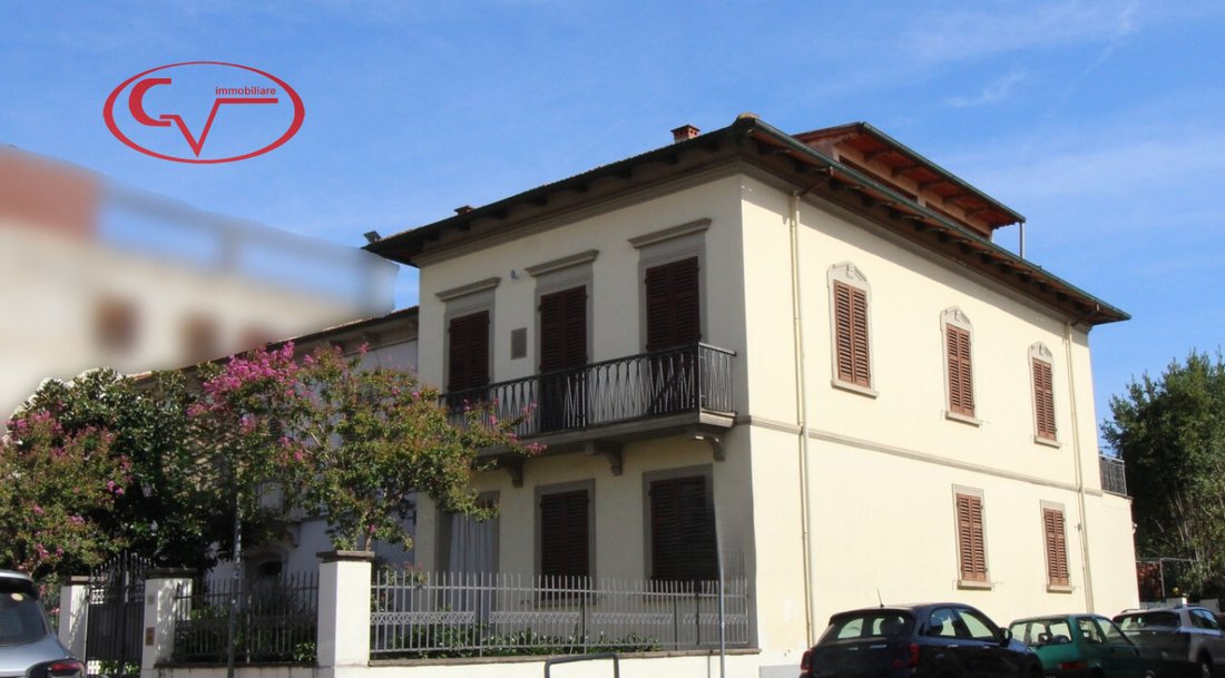 Villa in San Giovanni Valdarno, Tuscany, Italy 1 - 16185719