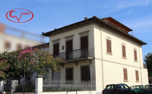 Villa in San Giovanni Valdarno, Tuscany, Italy 1
