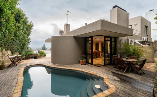 House in Paarl, Western Cape, South Africa 1