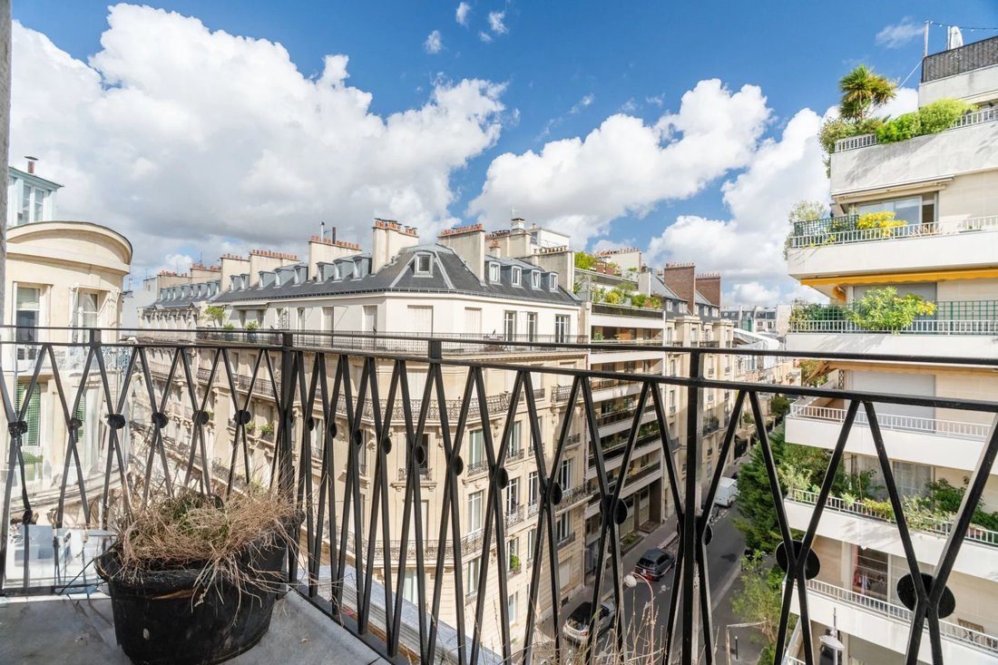Apartment in Muette Nord, Paris 16e Arrondissement, Paris 2 - 16184366