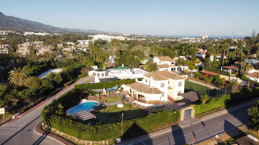 Villa in Nueva Andalucia, Marbella, Spain 1 - 16184331