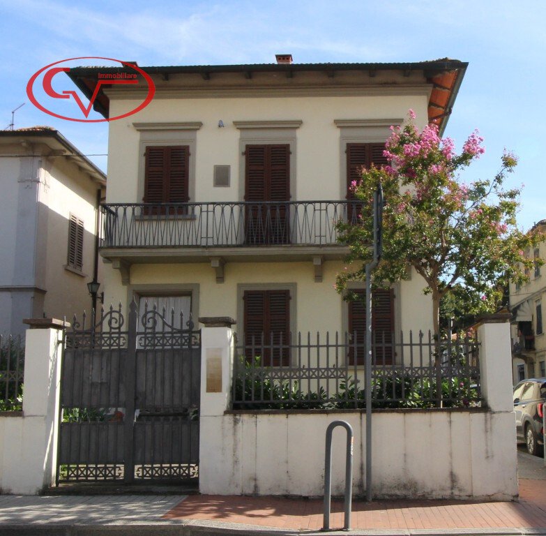 Villa in San Giovanni Valdarno, Tuscany, Italy 5 - 16185719