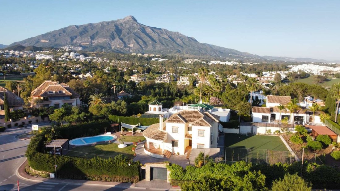 Villa in Nueva Andalucia, Marbella, Spain 2 - 16184331