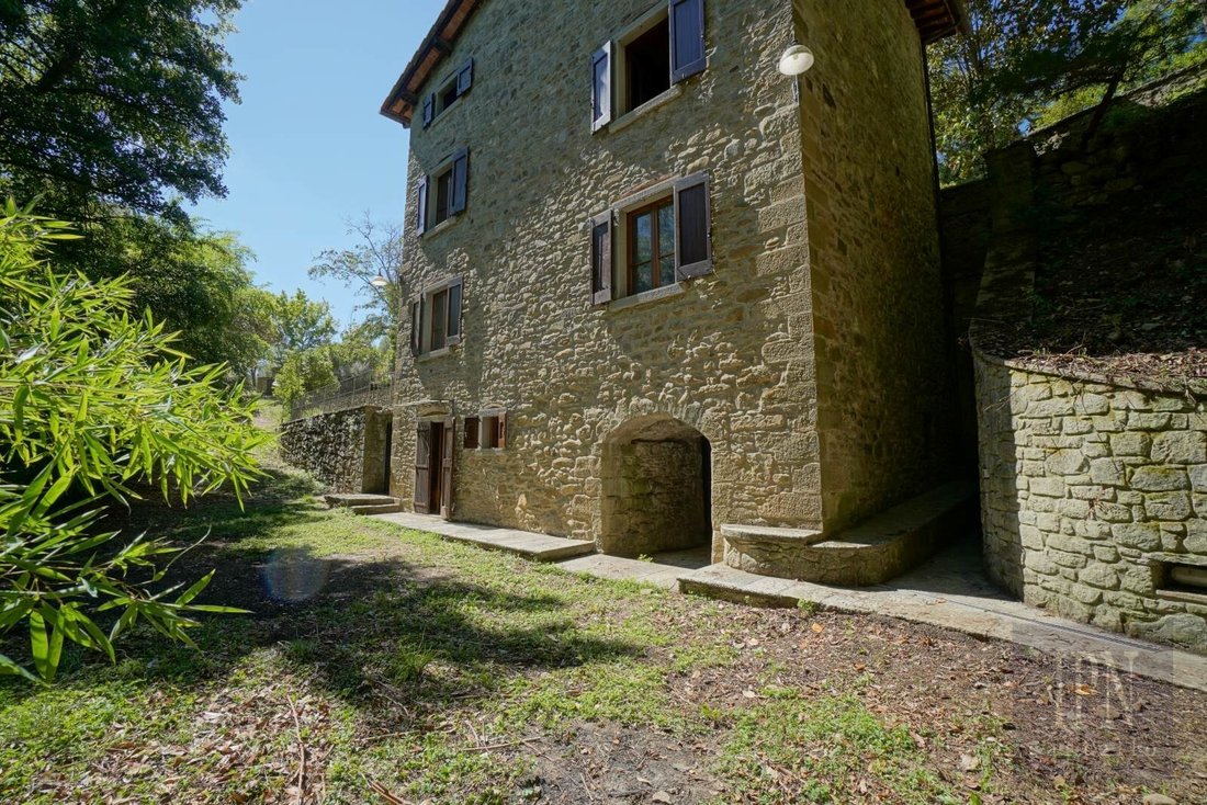 House in Center, Cortona, Tuscany 2 - 16186818