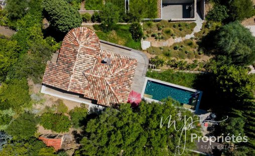 Haus in Nord Est, Bormes-les-Mimosas, Frankreich 1