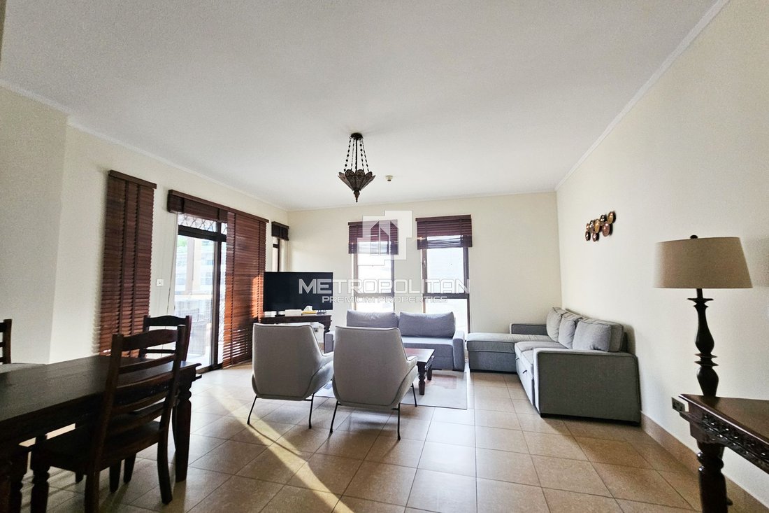 Apartment in Downtown Dubai, Dubai, United Arab Emirates 2 - 16187658