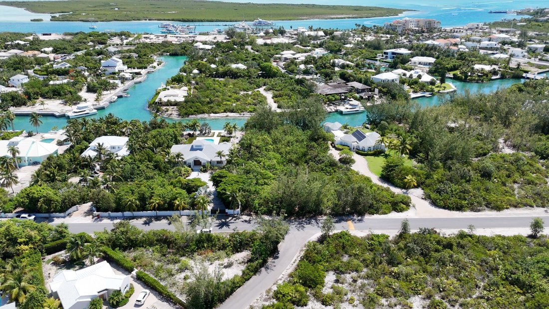 Land in Leeward Settlement, Caicos Islands, Turks and Caicos Islands 5 - 16186942