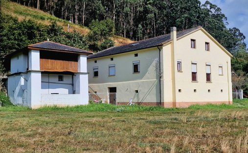 Landhaus in San Tirso de Abres, Asturien, Spanien 1
