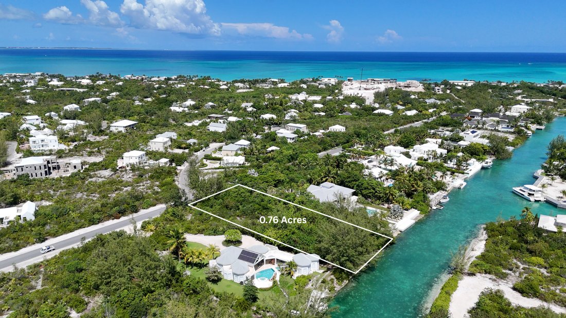 Land in Leeward Settlement, Caicos Islands, Turks and Caicos Islands 1 - 16186942