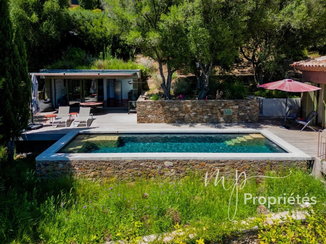 House in Nord Est, Bormes-les-Mimosas, France 4 - 16186131