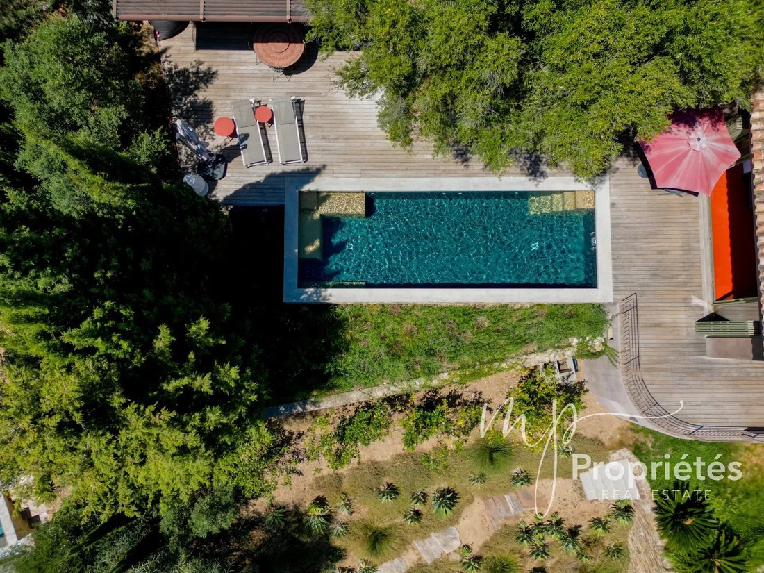 House in Nord Est, Bormes-les-Mimosas, France 3 - 16186131