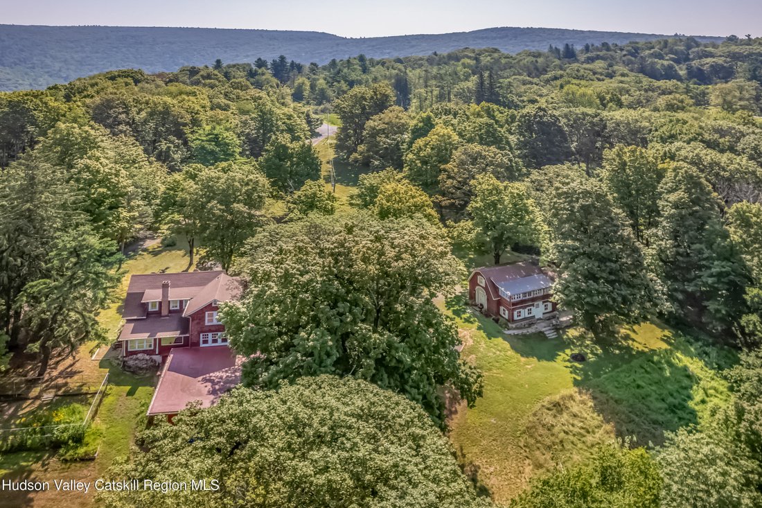 Cragsmoor, New York, United States 2 - 16187015