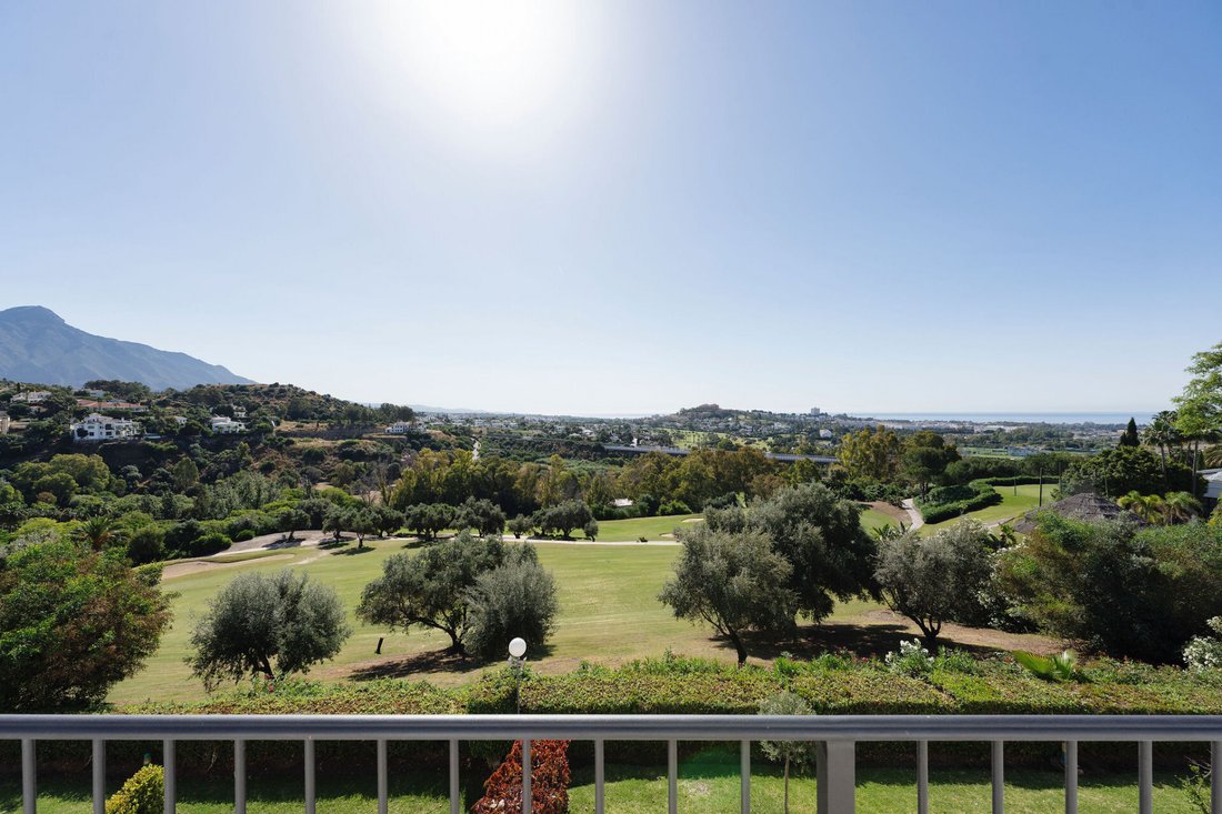 Townhouse in La Quinta, Benahavis, Andalusia 3 - 16186549