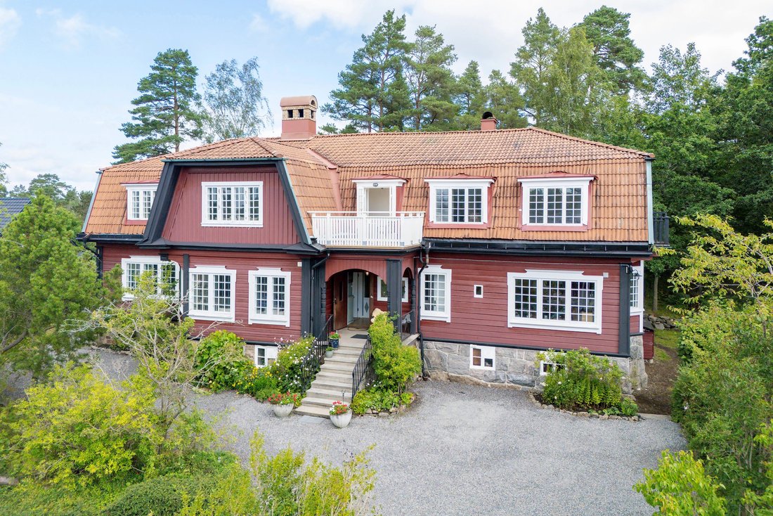 Villa in Lerum, Västra Götaland County, Sweden 1 - 16186112