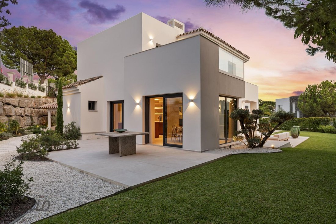 House in Benahavis, Andalusia, Spain 2 - 16188014